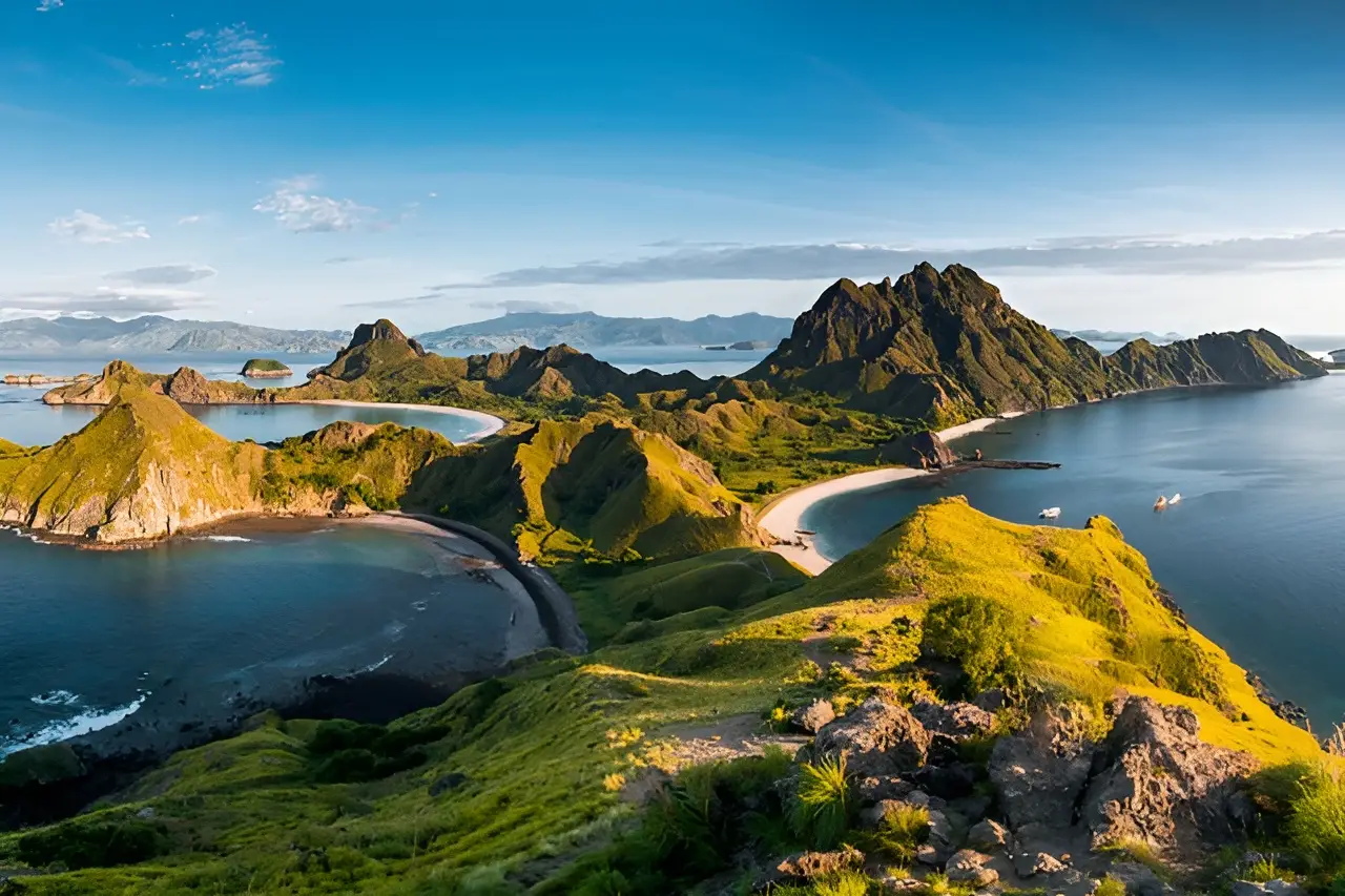 Exploring Labuan Bajo and the Natural Wonders at the Western Tip of Flores