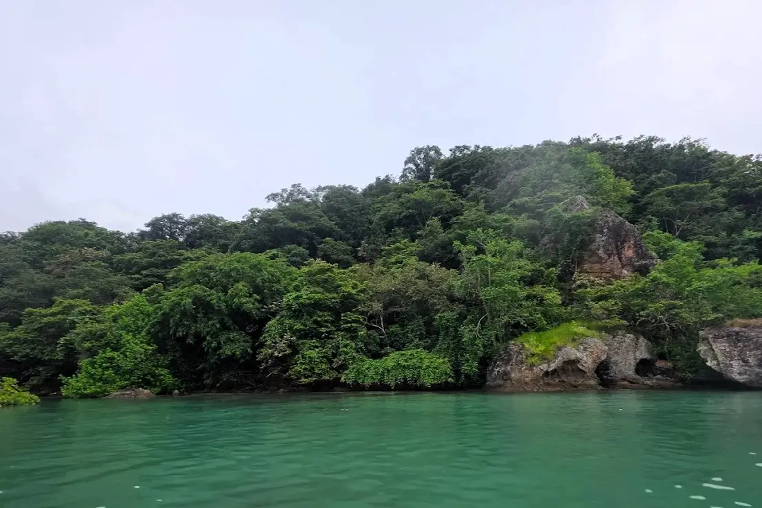 A Guide to Monkey Island Labuan Bajo with the Seven Seas Group